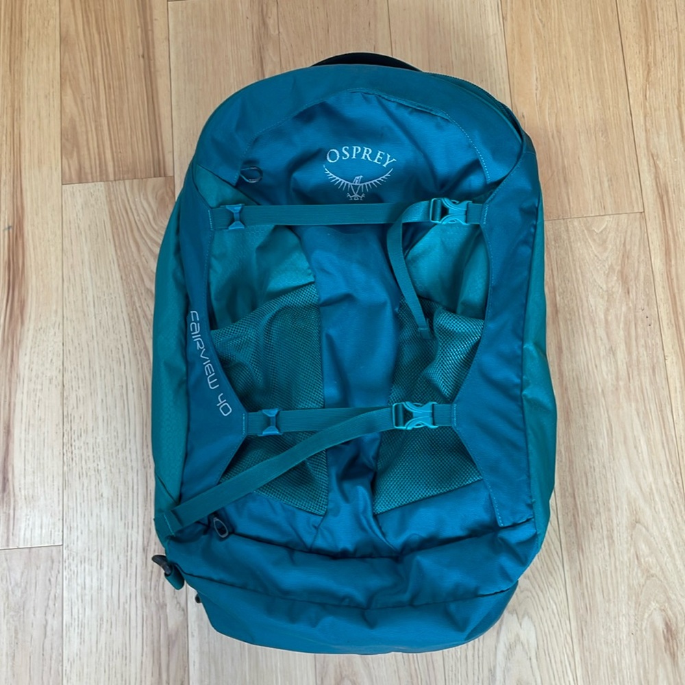 Osprey Farpoint 40 W’s Travel Backpack EUC!